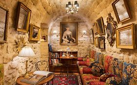 Hotel Duc De St-Simon